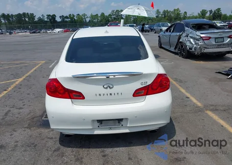 2012 Infiniti G37 Journey z USA, uszkodzony, nr VIN JN1CV6AP5CM934684